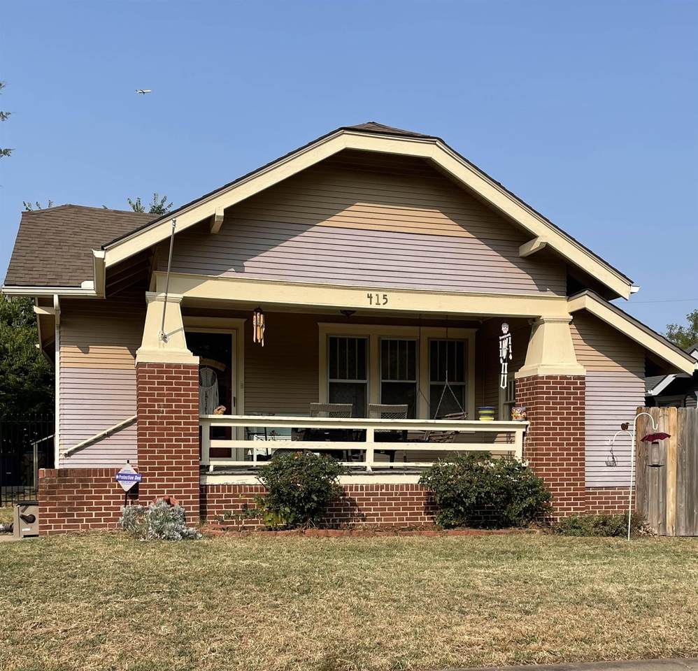 415 Yale Ave - Photo 1