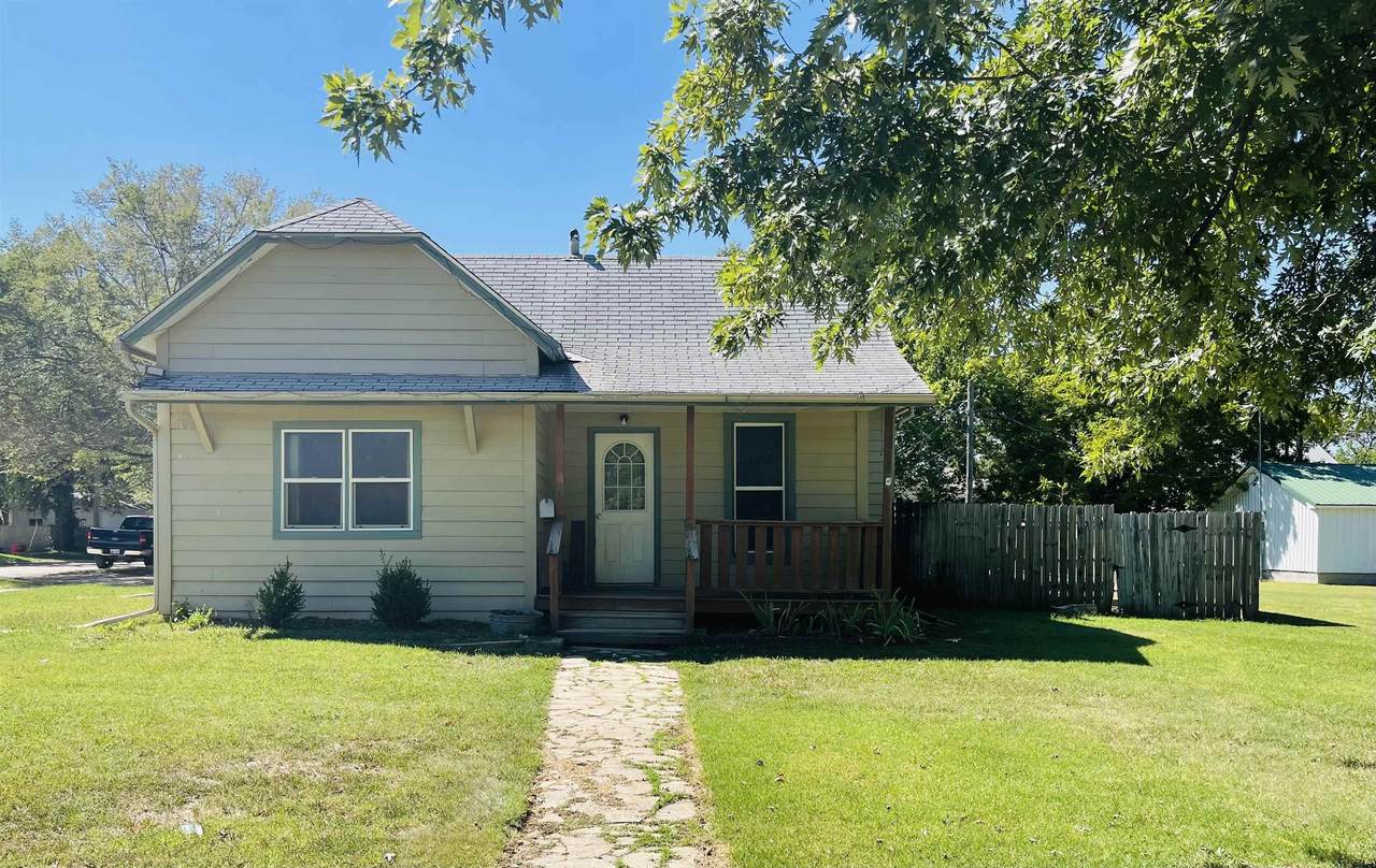 147 Cedar St - Photo 1