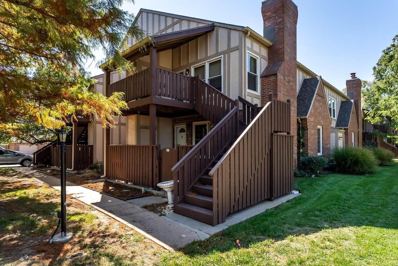 1450 Webb Rd - Photo 1