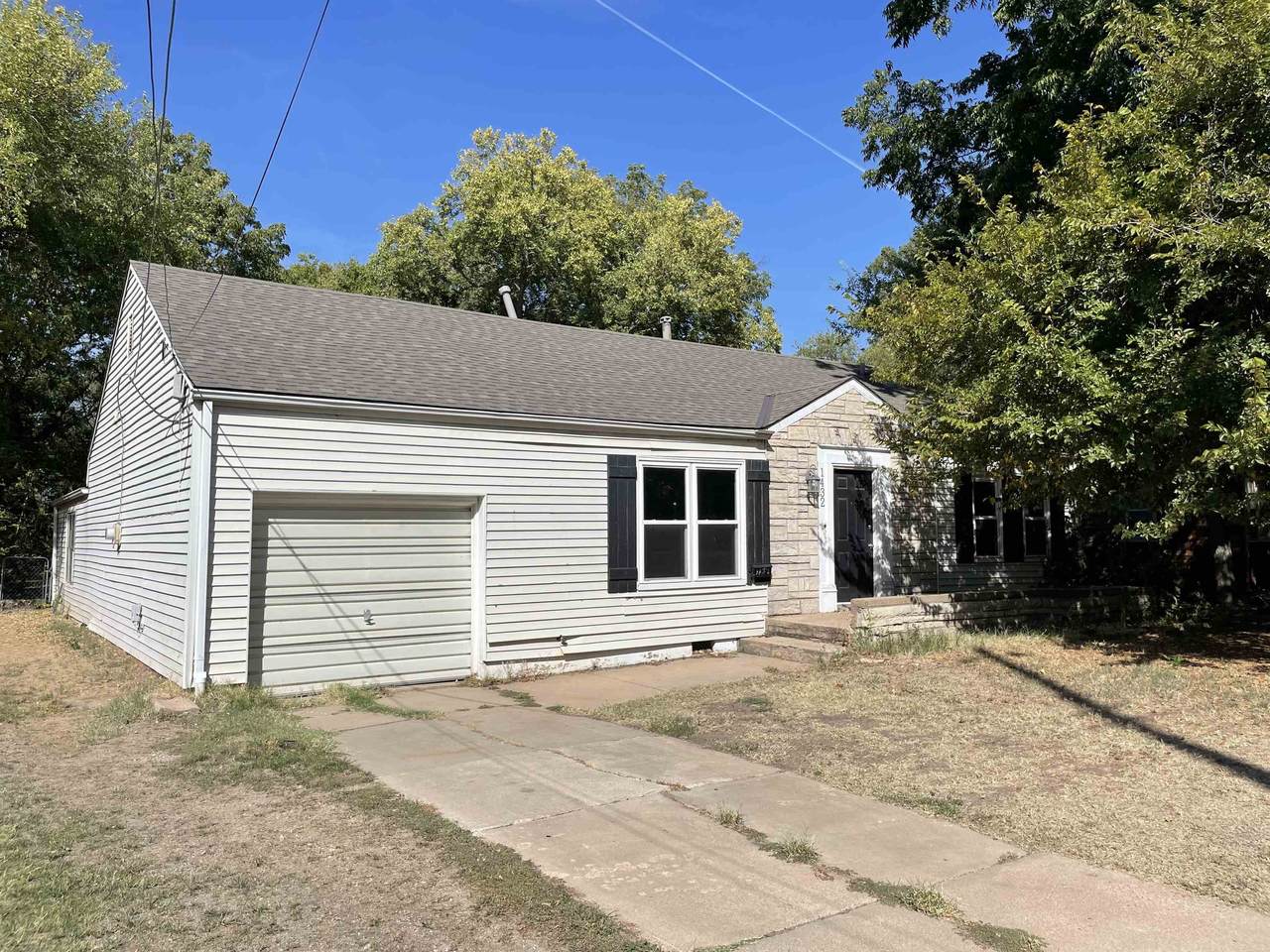 1432 20th N - Photo 1