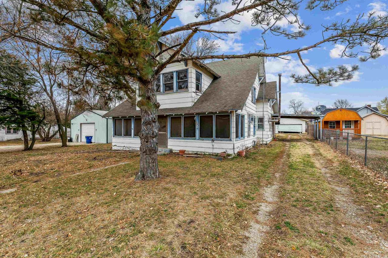 408 Blaine - Photo 1