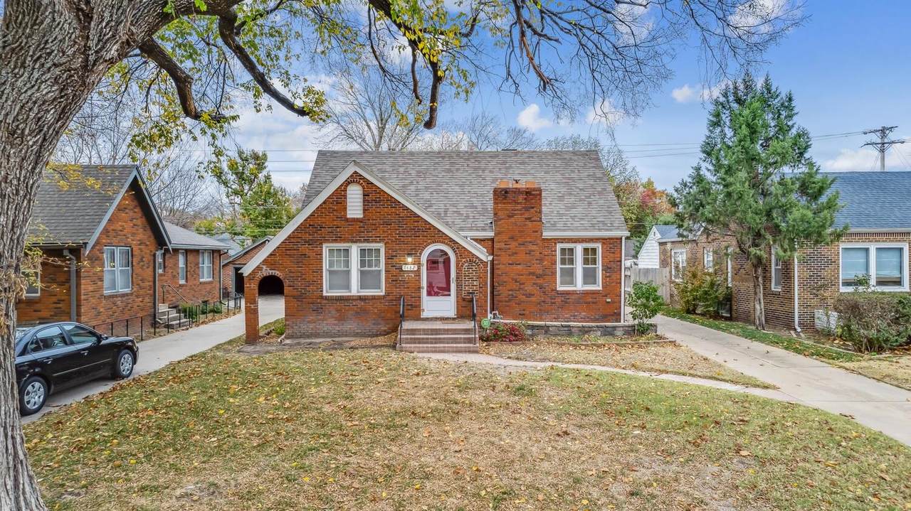 1482 Coolidge - Photo 1