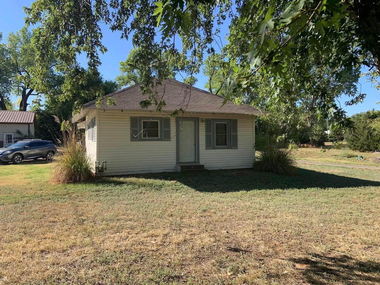 7203 17th Ave - Photo 1