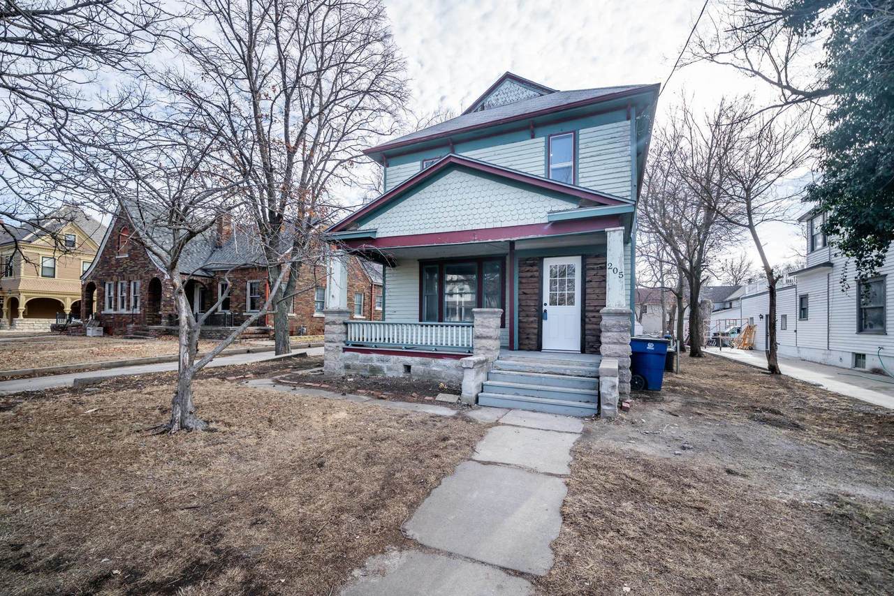 205 1st - Photo 1