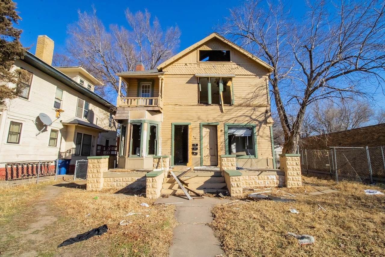 910 Broadway Ave - Photo 1