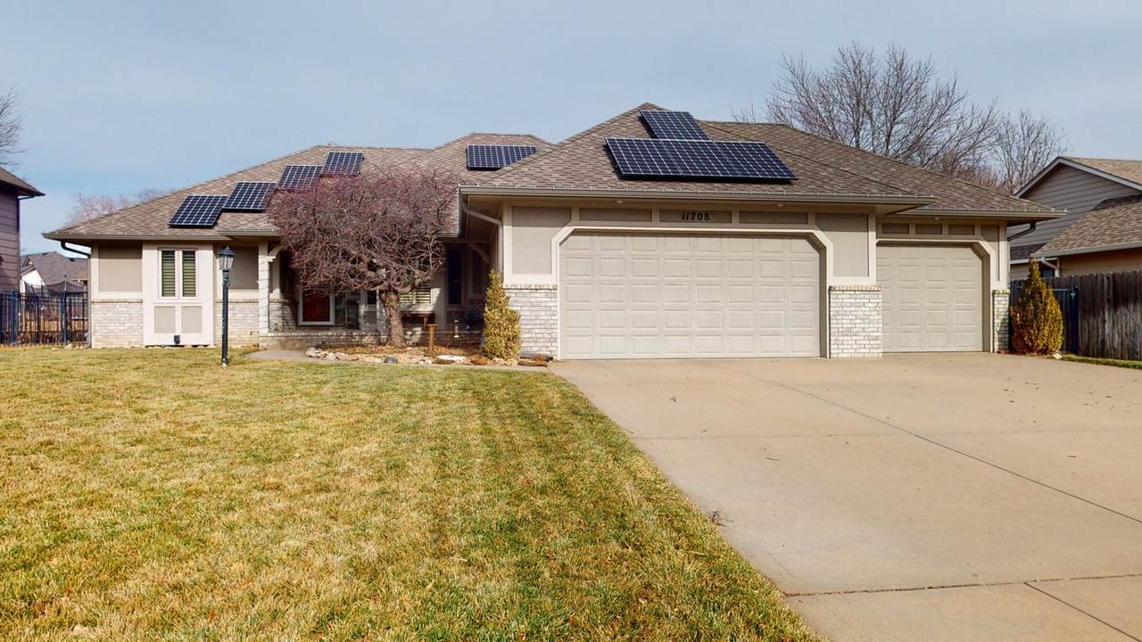 11708 Douglas Ave. - Photo 1
