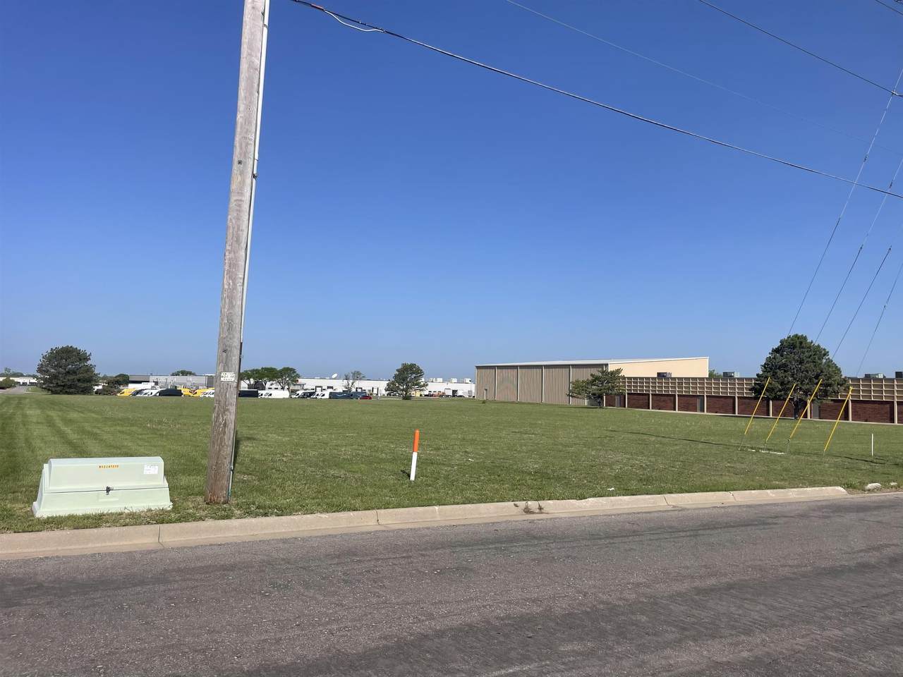 https://bt-photos.global.ssl.fastly.net/wichita/1280_boomver_1_638466-1.jpg