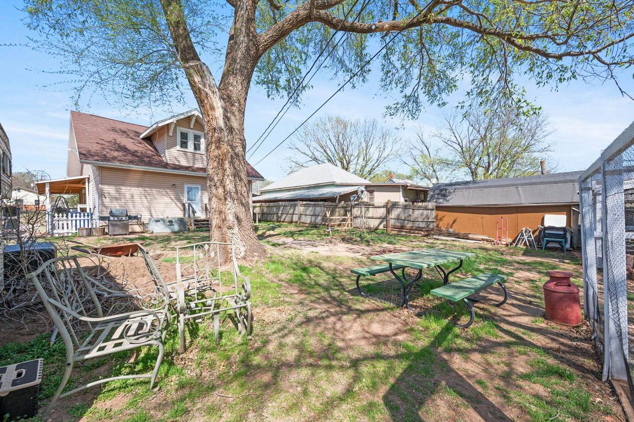 https://bt-photos.global.ssl.fastly.net/wichita/1280_boomver_1_652891-1.jpg
