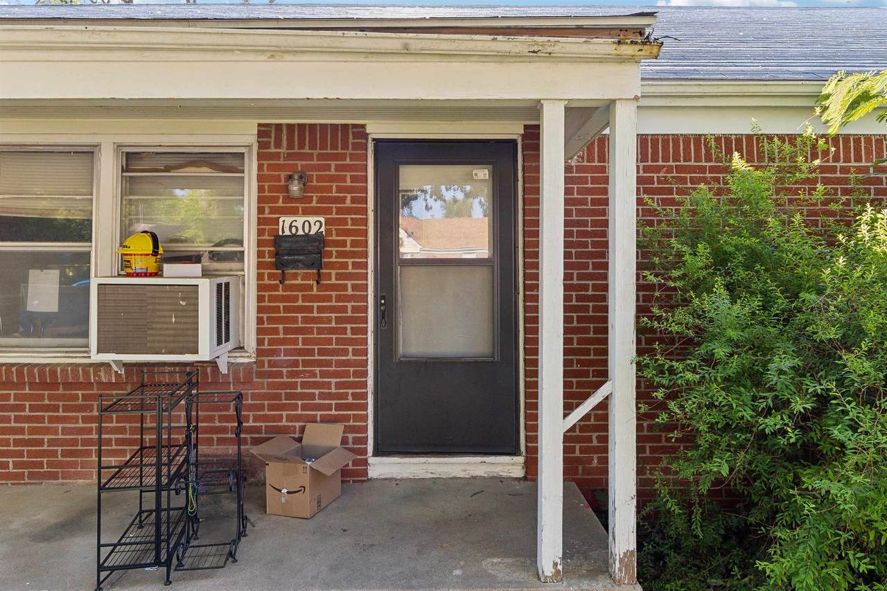 1602 Terrace Dr - Photo 1