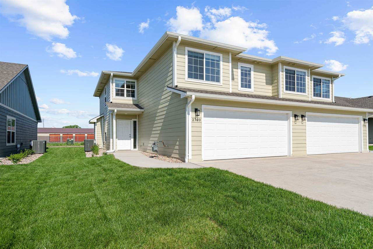 2720 Tim Rogers Ln - Photo 1