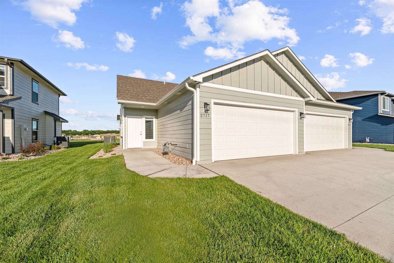 2717 Tim Rogers Ln - Photo 1