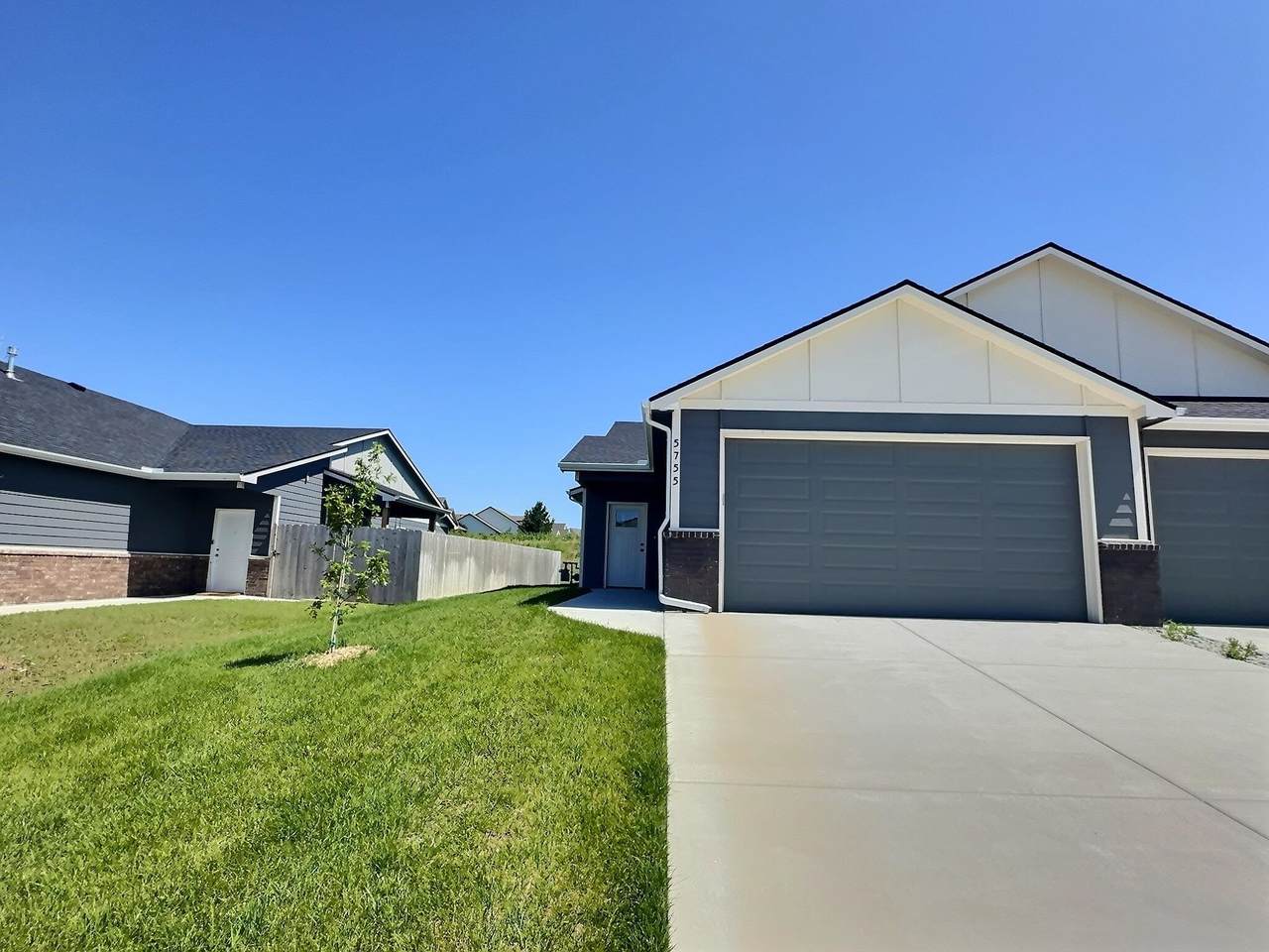 5755 Bristol St - Photo 1