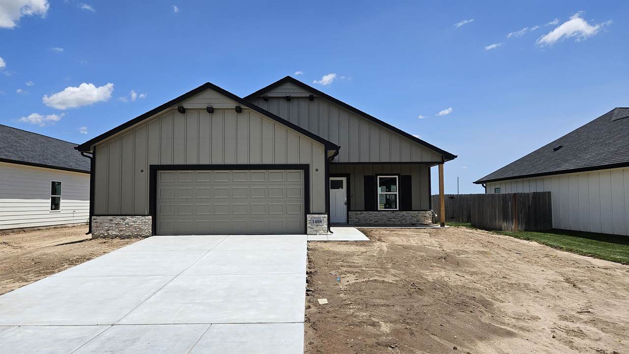 2235 San Marino Cir - Photo 1