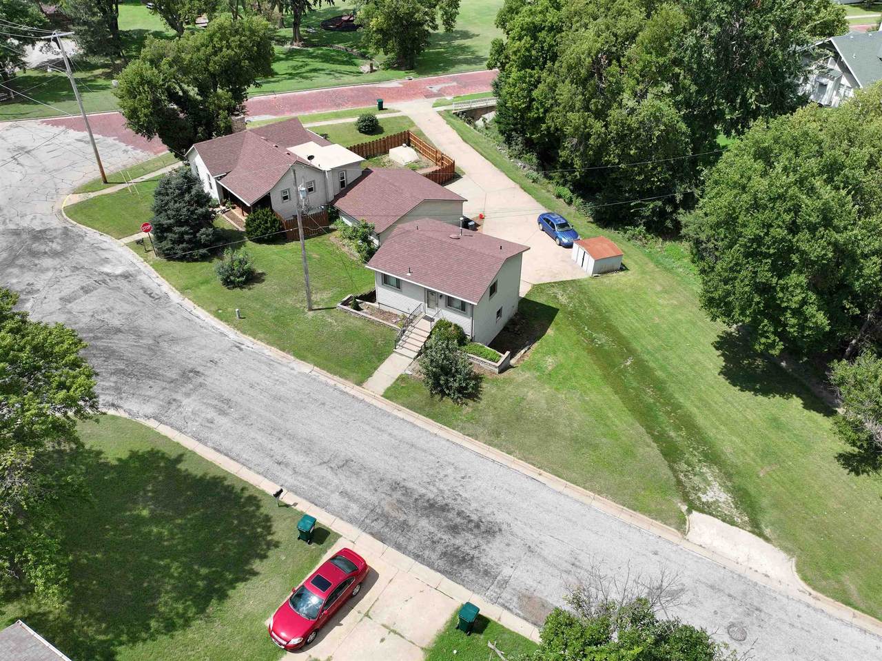 304 Blake St - Photo 1