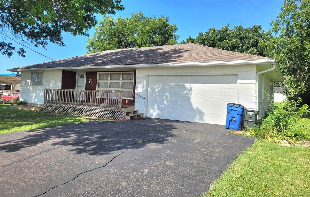 111 Jefferson St - Photo 1