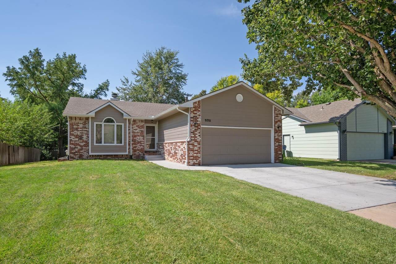 9701 Greenspoint St - Photo 1