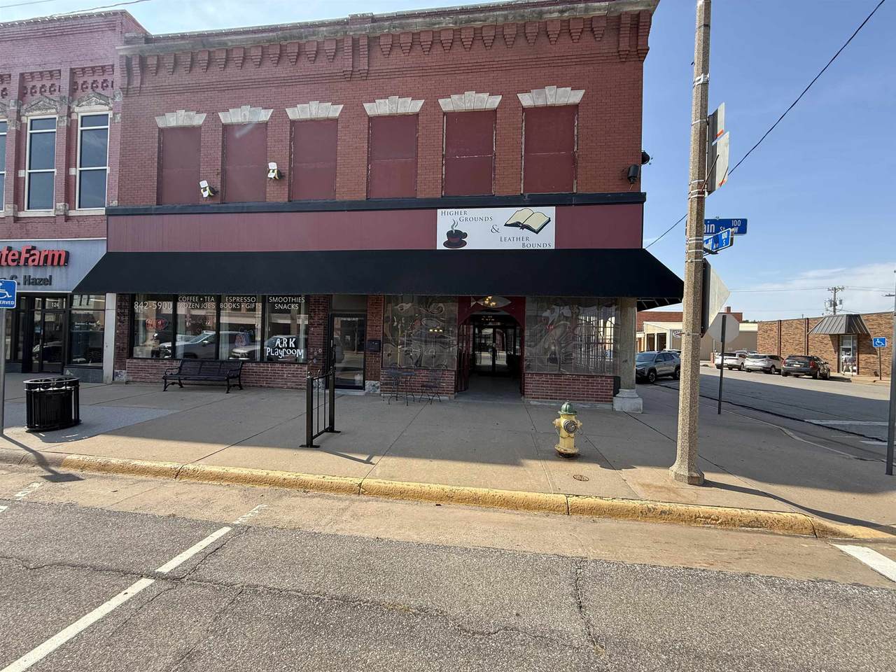 128 Main St - Photo 1