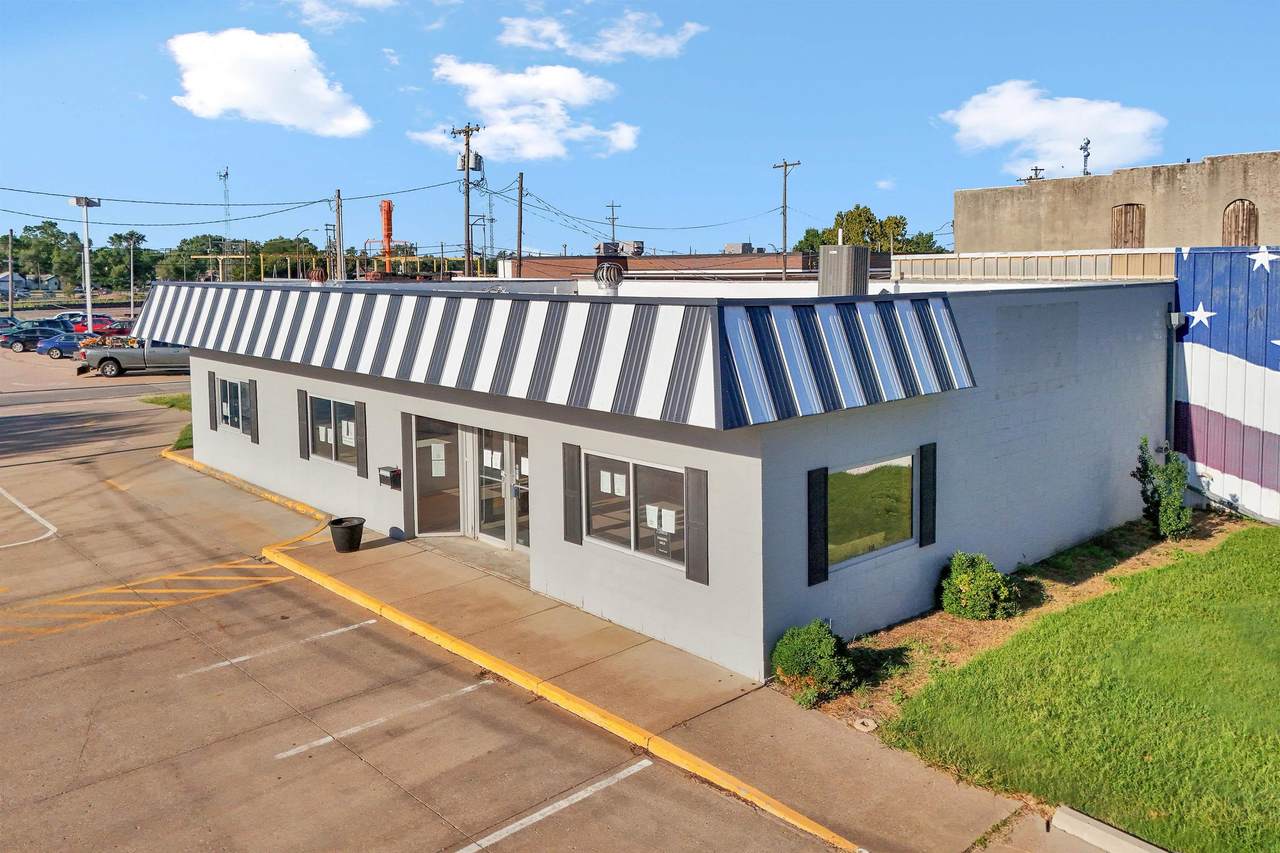 115 5th St - Photo 1