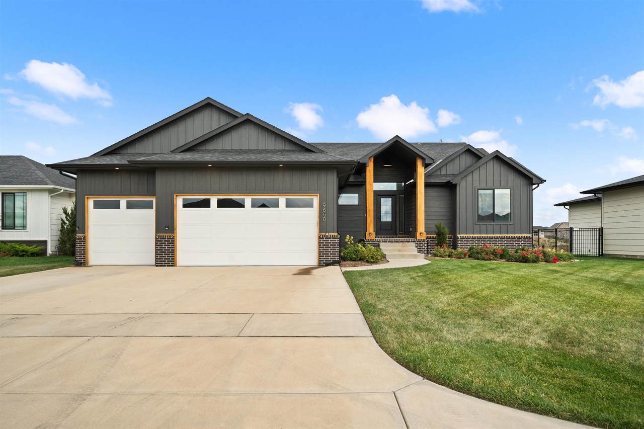 9650 Wilkinson St - Photo 1