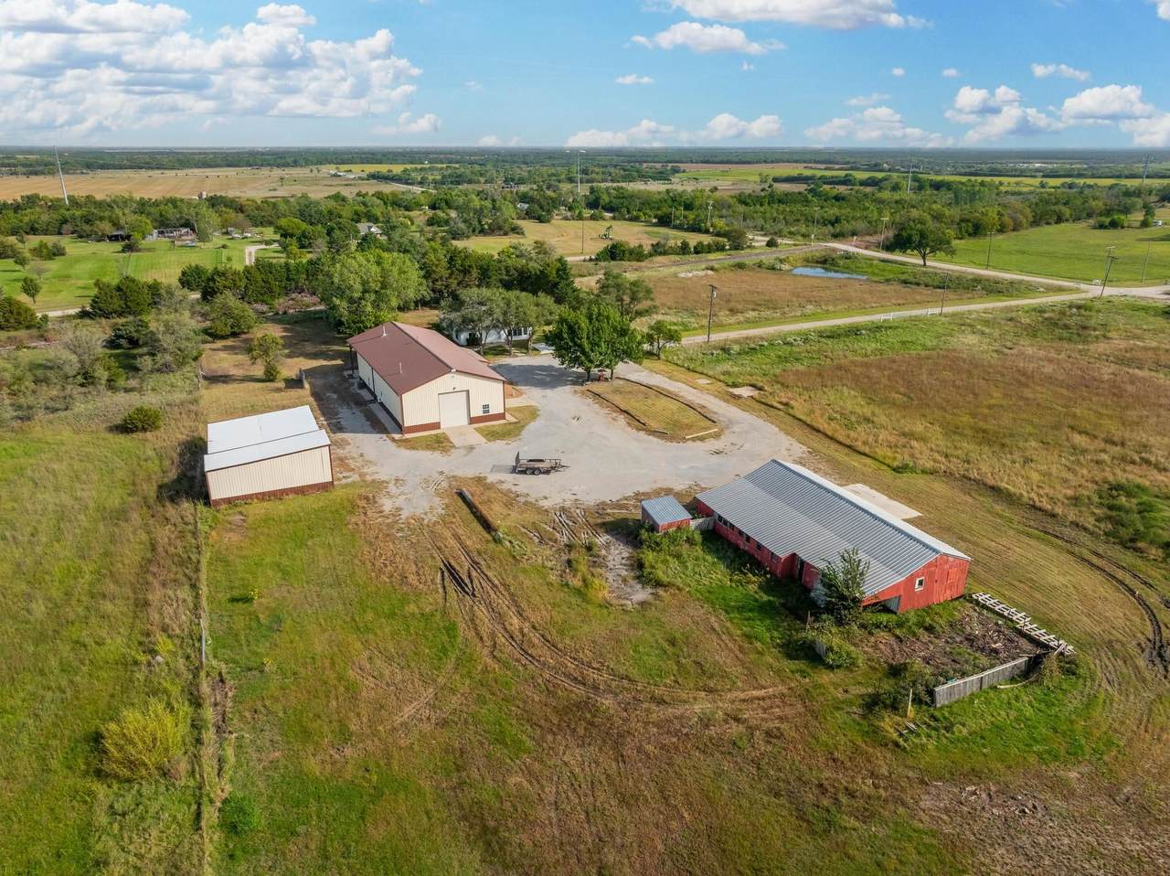 5601 127th St E - Photo 1