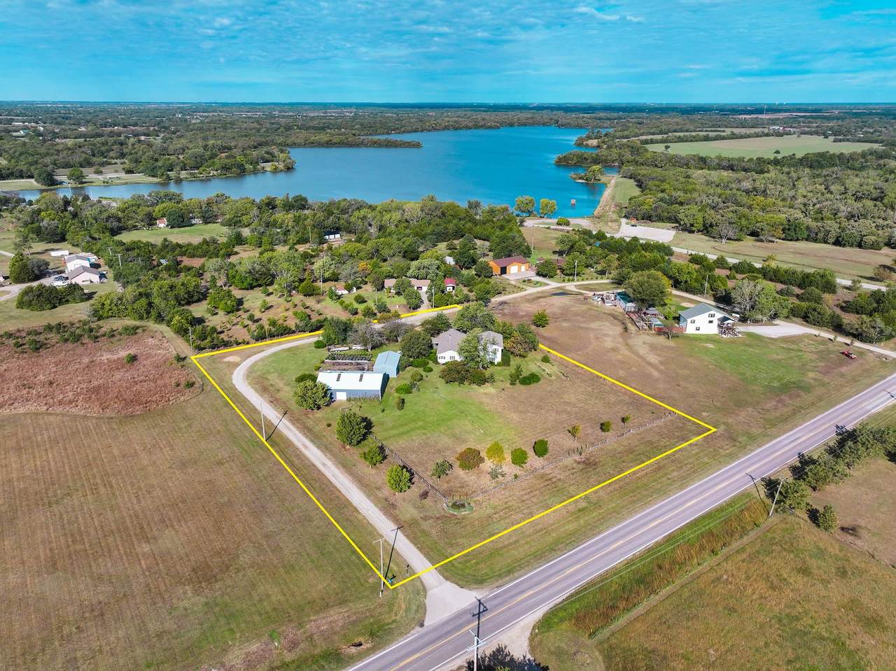 8548 Parish Place Rd - Photo 1