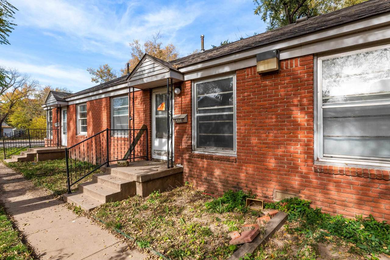 1039 Laura Ave A - Photo 1