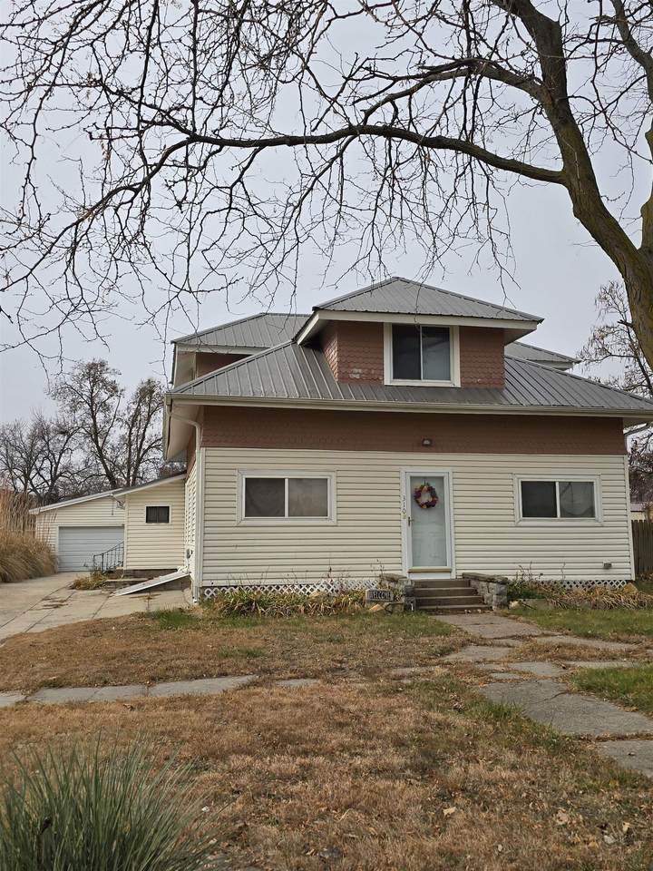 310 Wick St - Photo 1