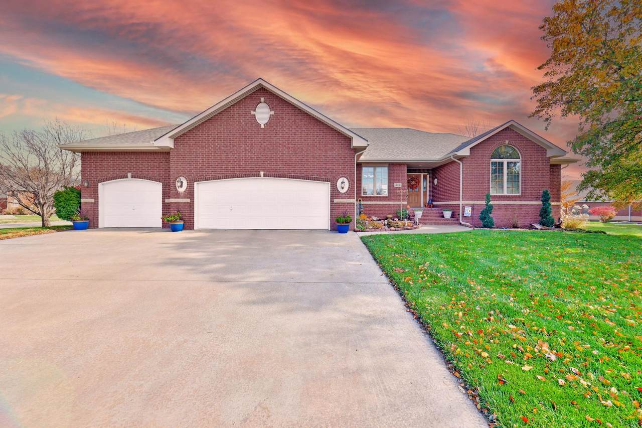 432 Washington St - Photo 1