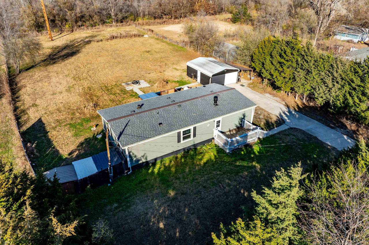 2432 Winesap St - Photo 1