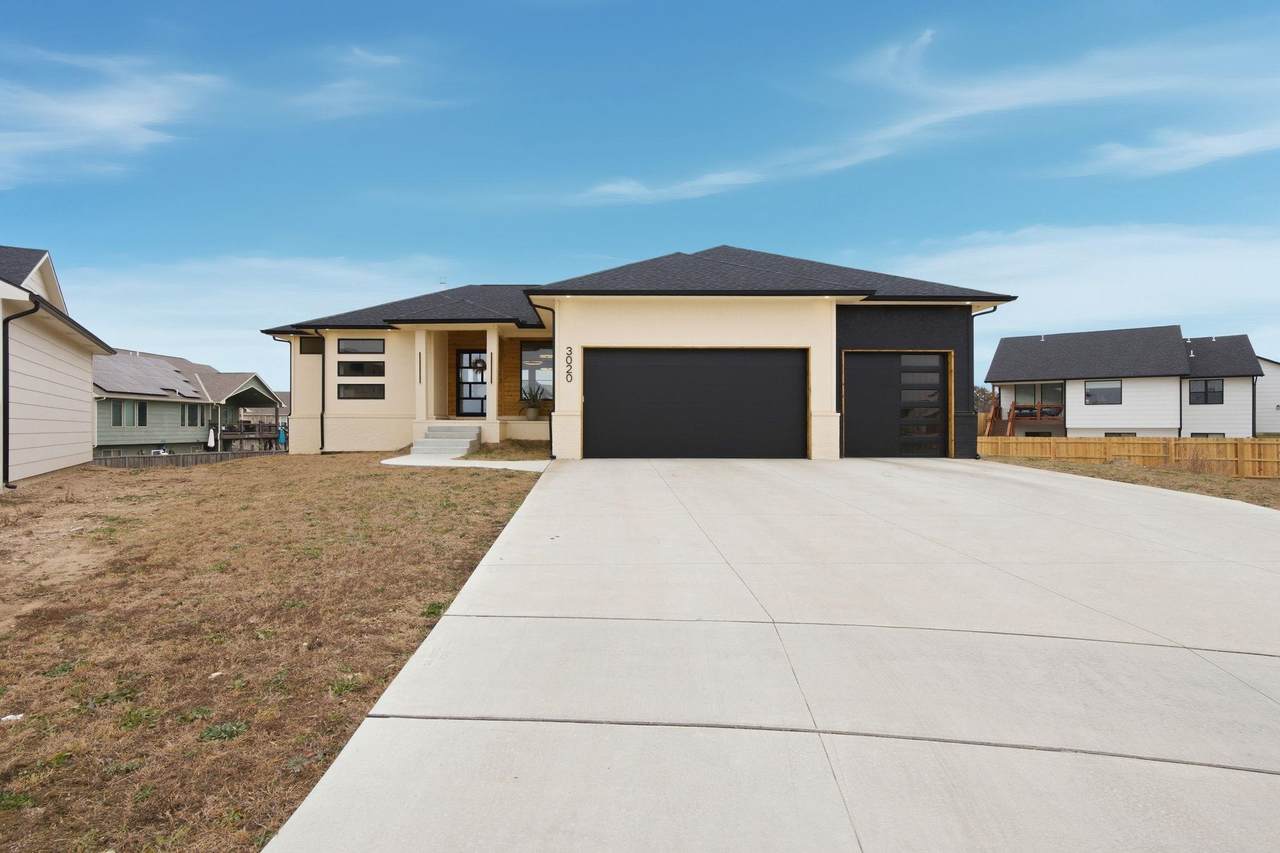 3020 Burlington Circle - Photo 1