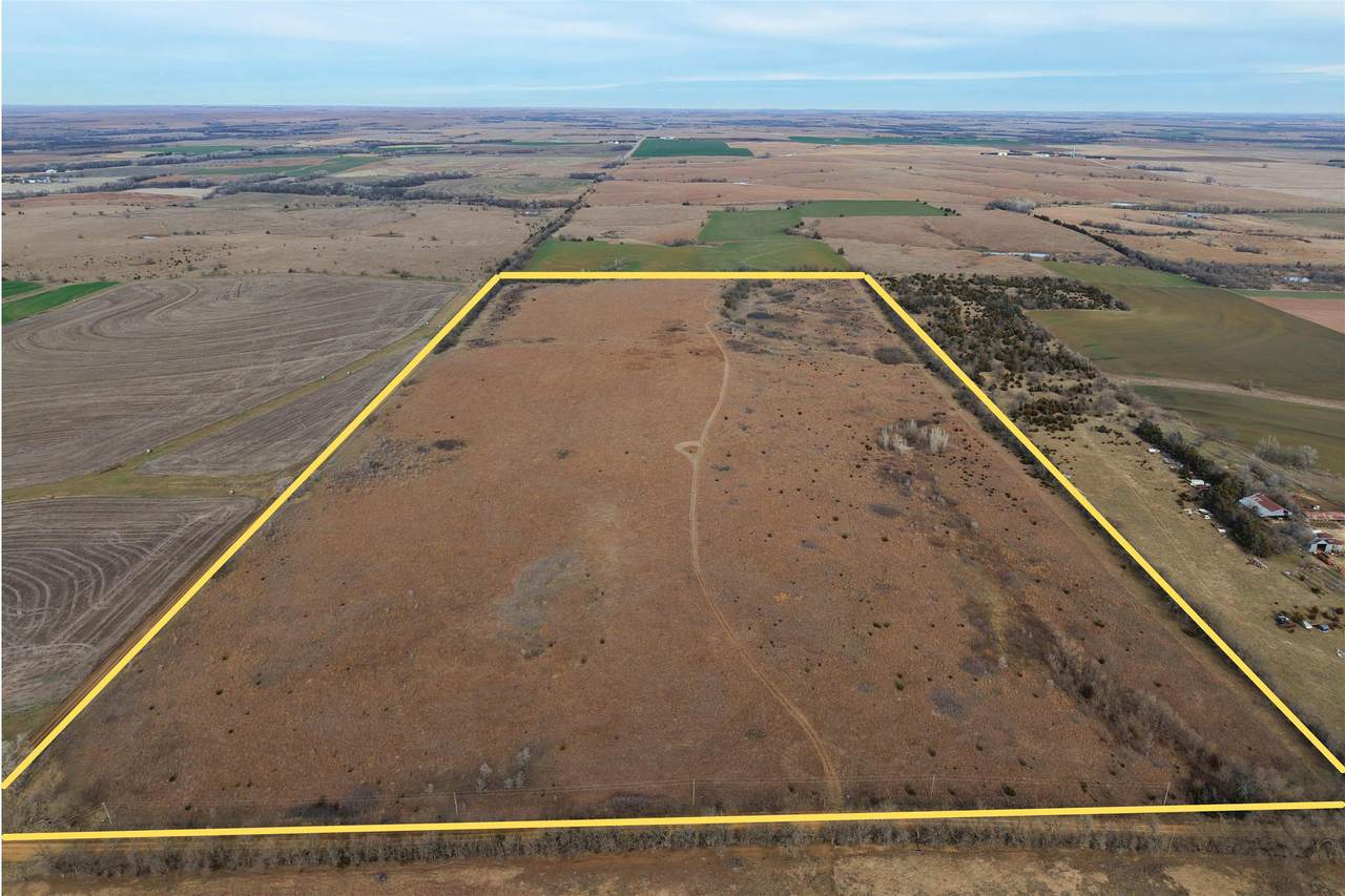 00000 2800 Avenue - Photo 1