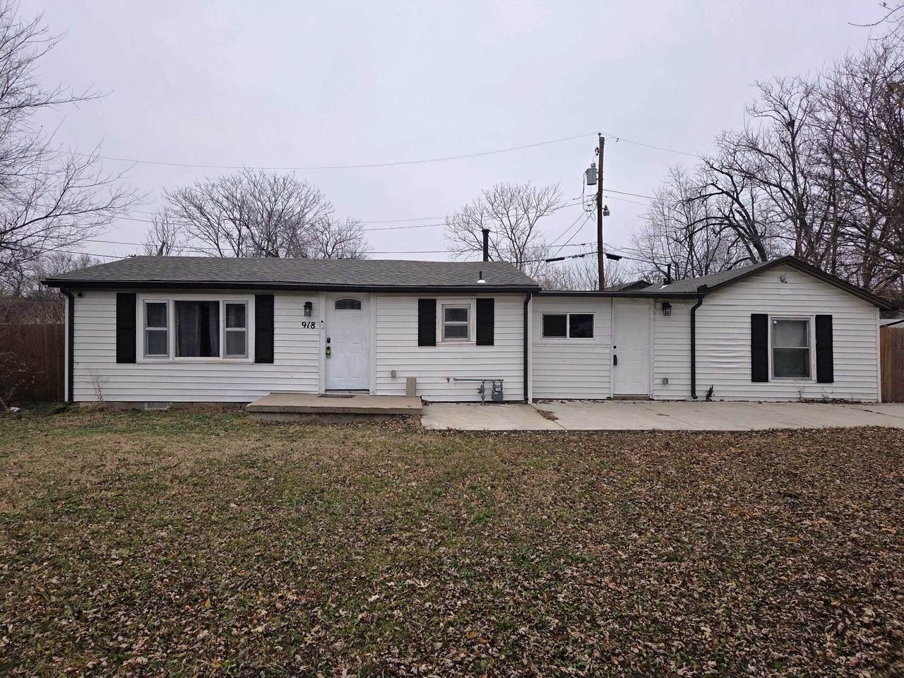 918 Sedgwick - Photo 1