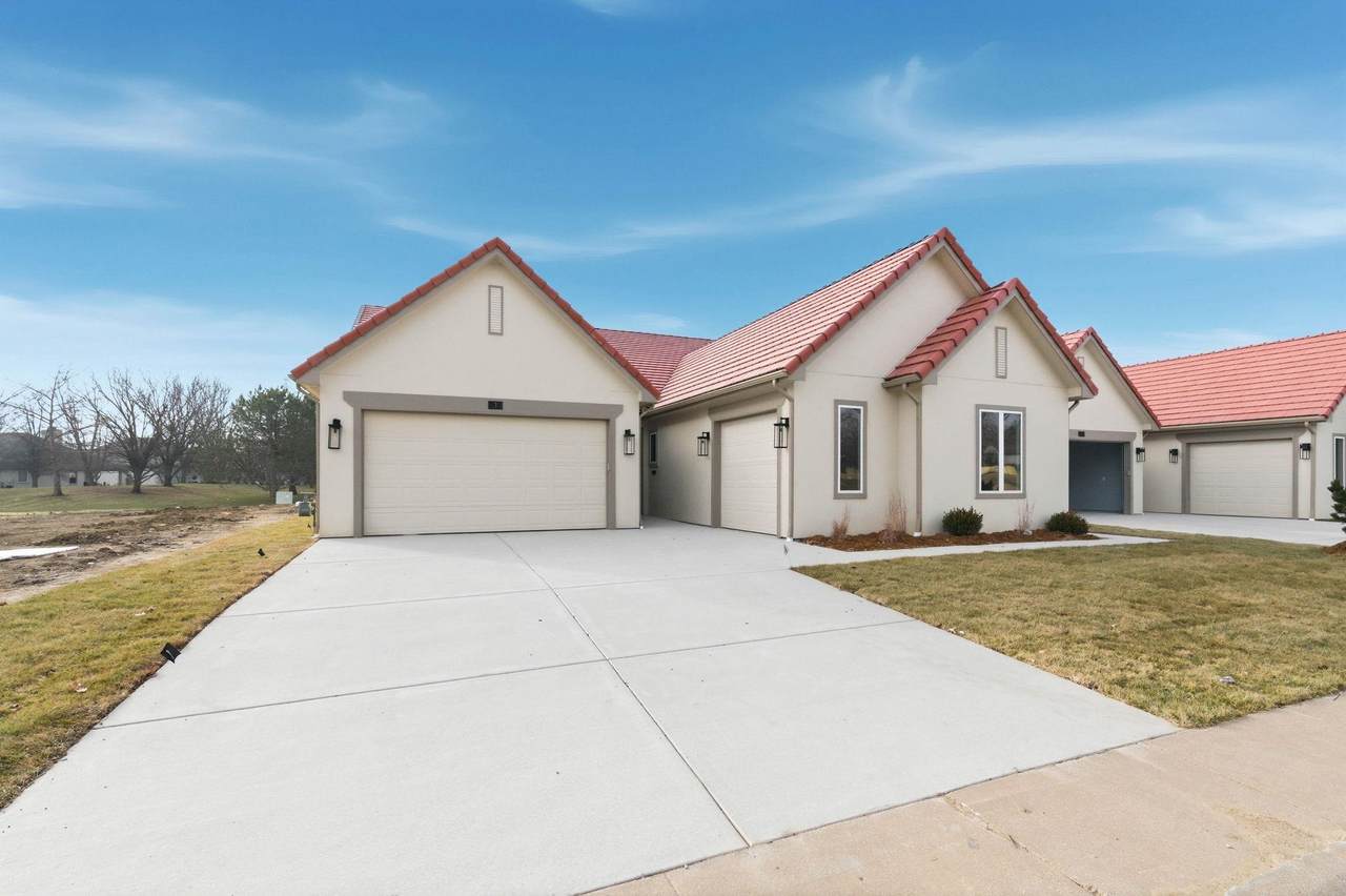 3 Via Roma - Photo 1