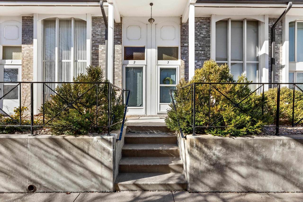 725 Stackman Dr - Photo 1