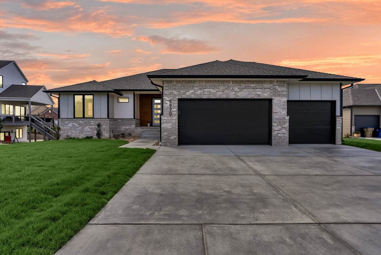 5970 Forbes Ct. - Photo 1