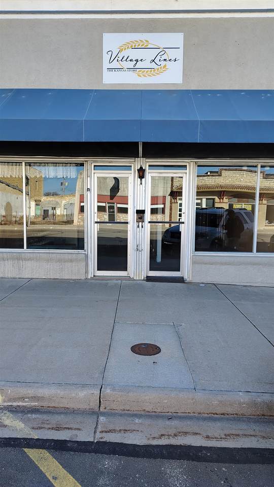 139 Lincoln Ave - Photo 1