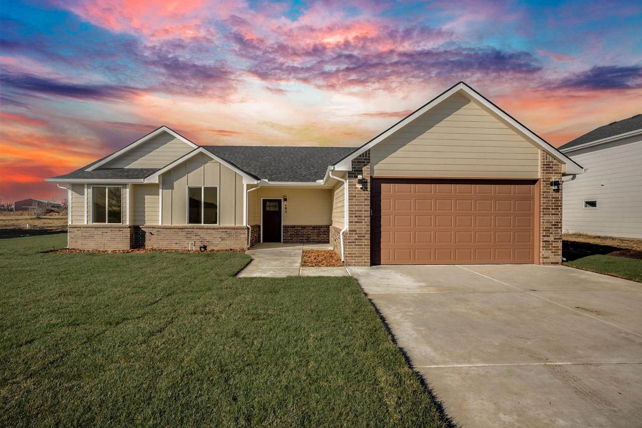 193 Sycamore Dr - Photo 1