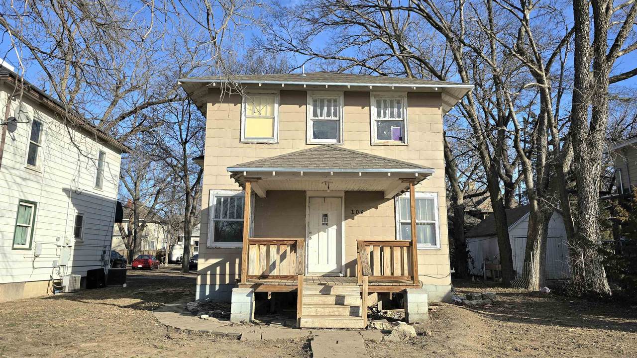 106 West Pl - Photo 1