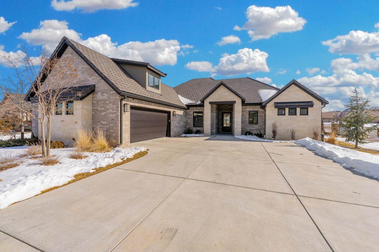 2012 Veranda Cir - Photo 1