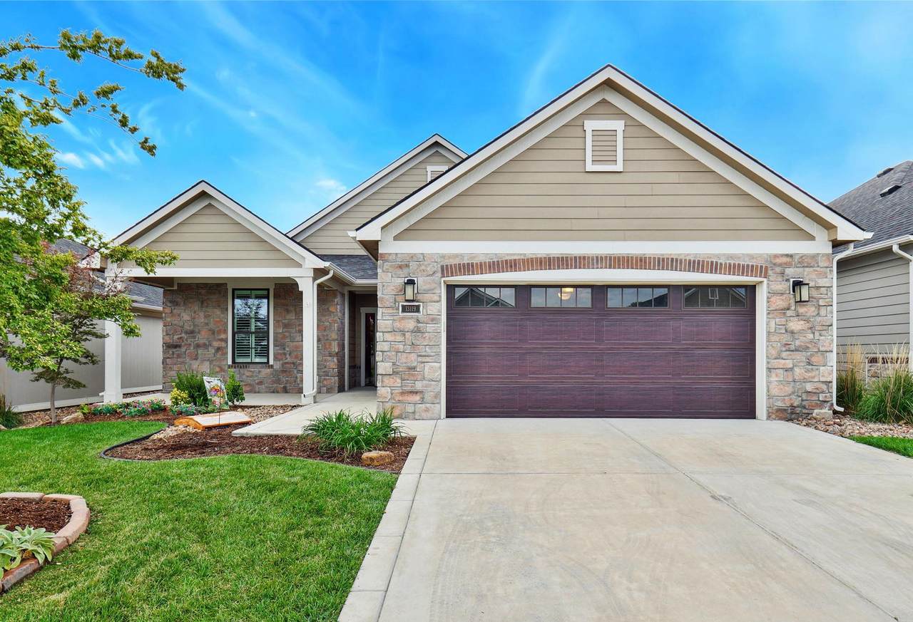 13119 Naples - Photo 1