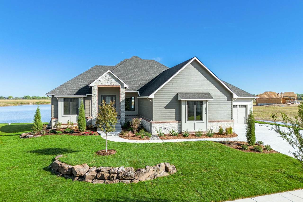8438 Mossy Stone - Photo 1