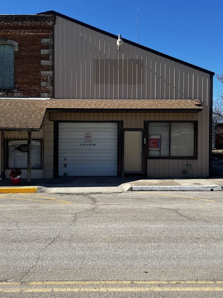 103 Main St - Photo 1