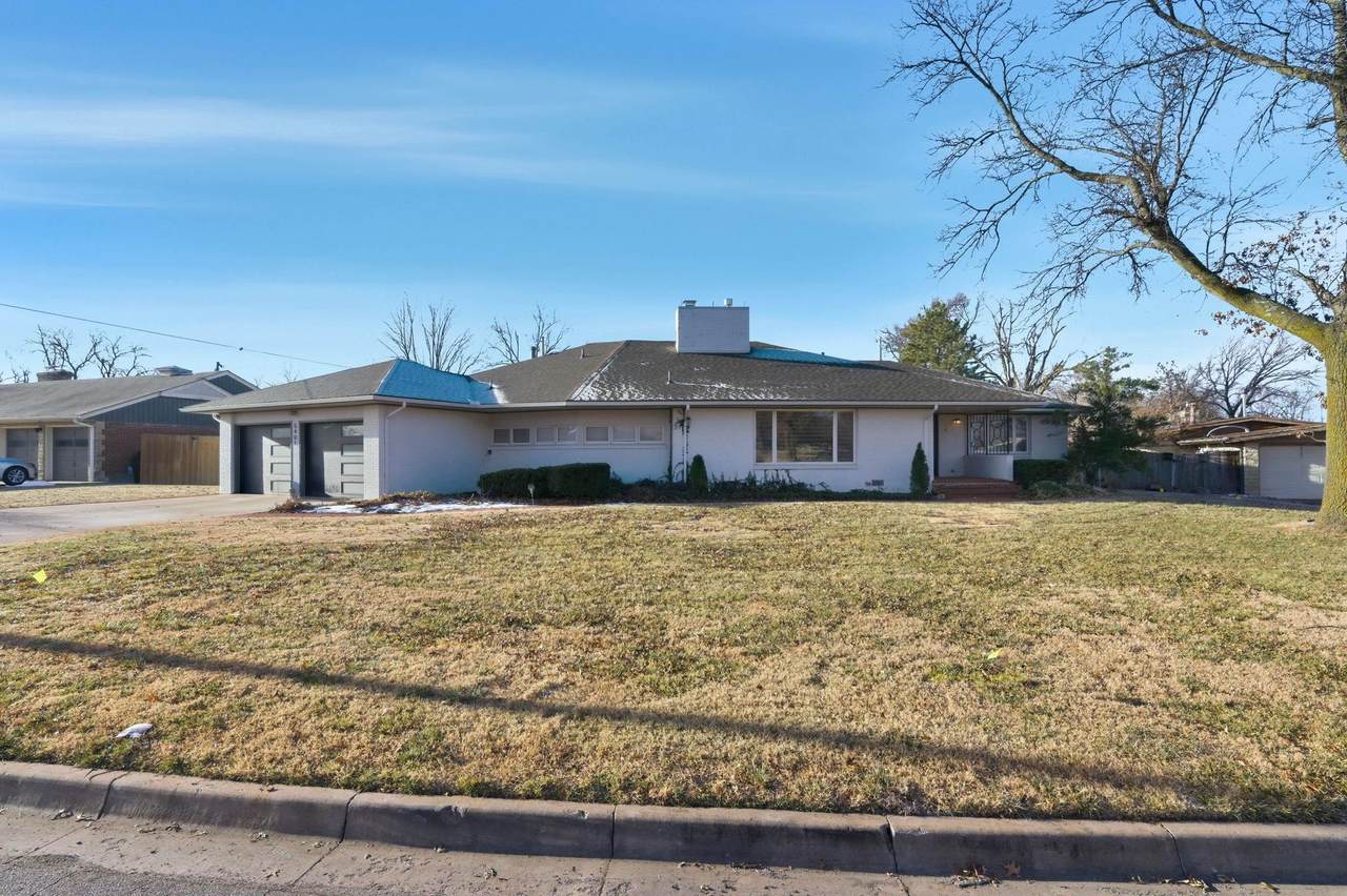 5401 Polo Dr - Photo 1