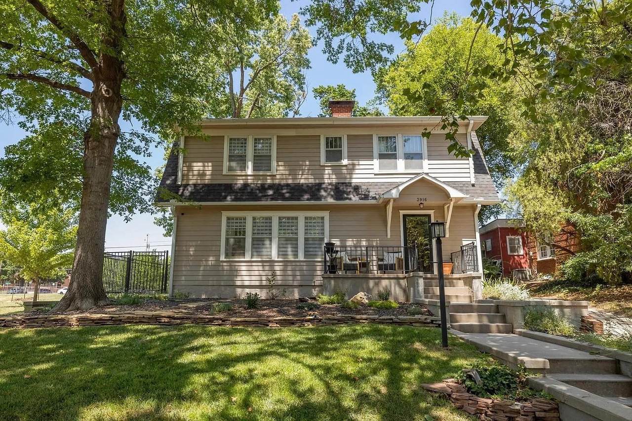 3916 Willow St - Photo 1