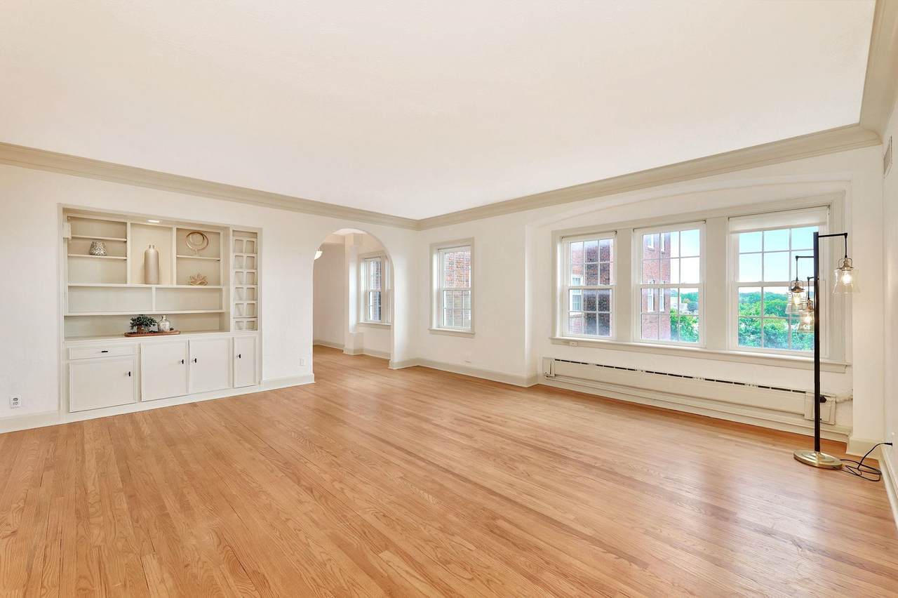 115 Rutan Ave 7E - Photo 1