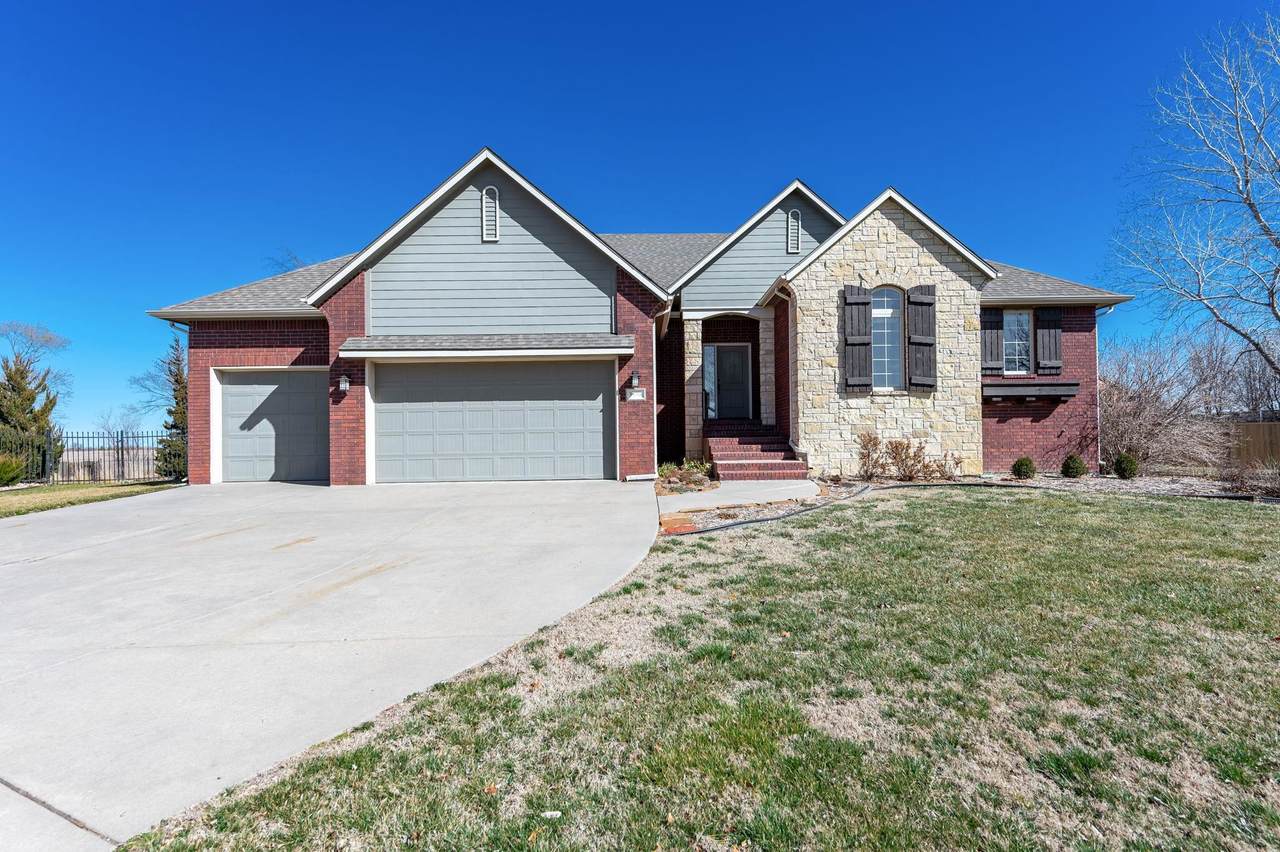 13716 Mainsgate St - Photo 1