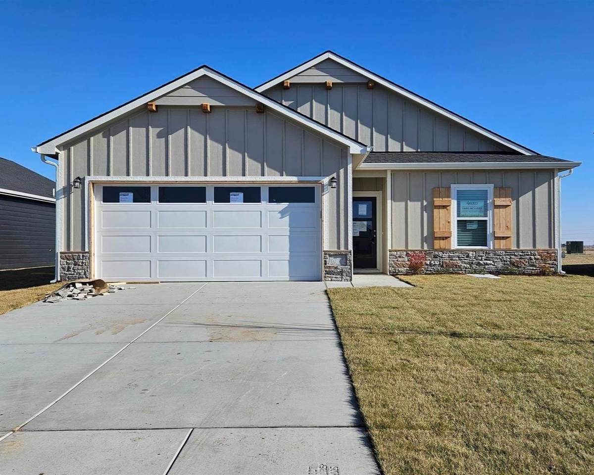 1030 Forestview Ct - Photo 1