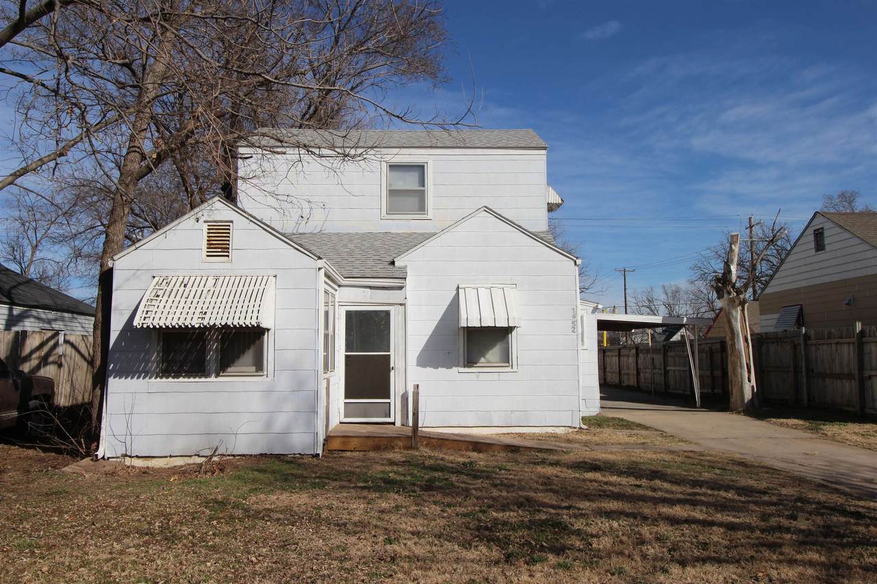 1652 Washington Ave - Photo 1