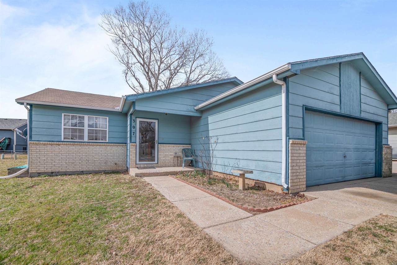 307 Sioux St - Photo 1