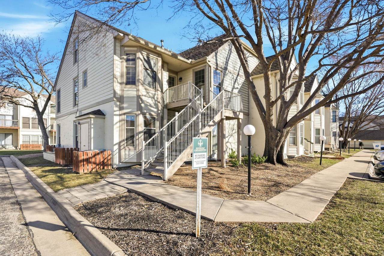 8018 Woodspring Way - Photo 1